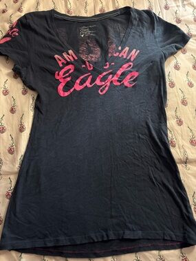 American Eagle Outfitters Navy Short Sleeve Tee with Pink Logo